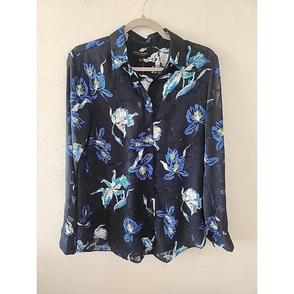 Banana Republic Womens Blue Floral Button-Up Dillon Shirt Small Long Sleeve New